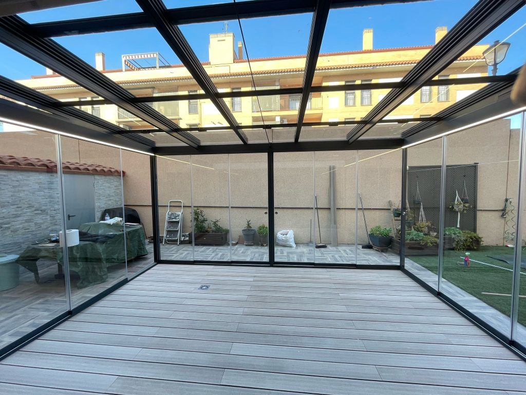 techos fijos y móviles en El Cañaveral